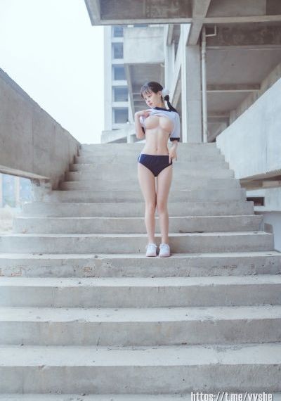 被驯服的女职员_1080韩国电影在线观看