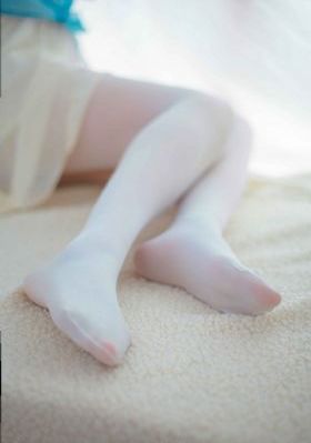 17岁免费观看完整版韩剧_JVID性感写真