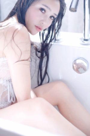 女生靠逼视频_超清电影全集观看