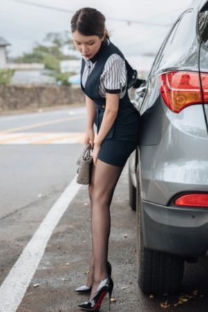 女同桌用手揉我的jiji_BD英语动漫在线观看